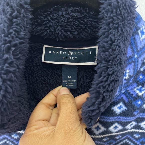 Karen Scott Sport Zeroproof Fleece AZTEC  |  M - Picture 3 of 7
